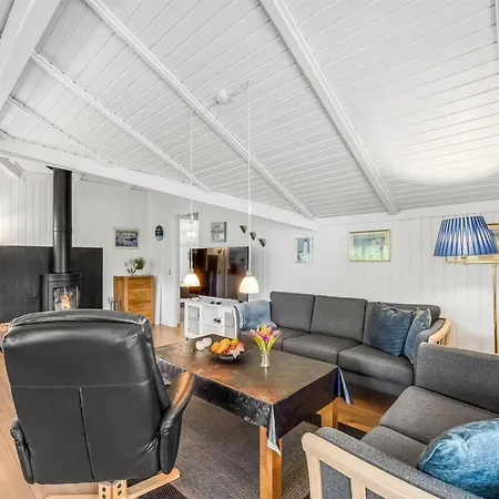 Penka - 550m To The Fjord By Interhome Bjerregård